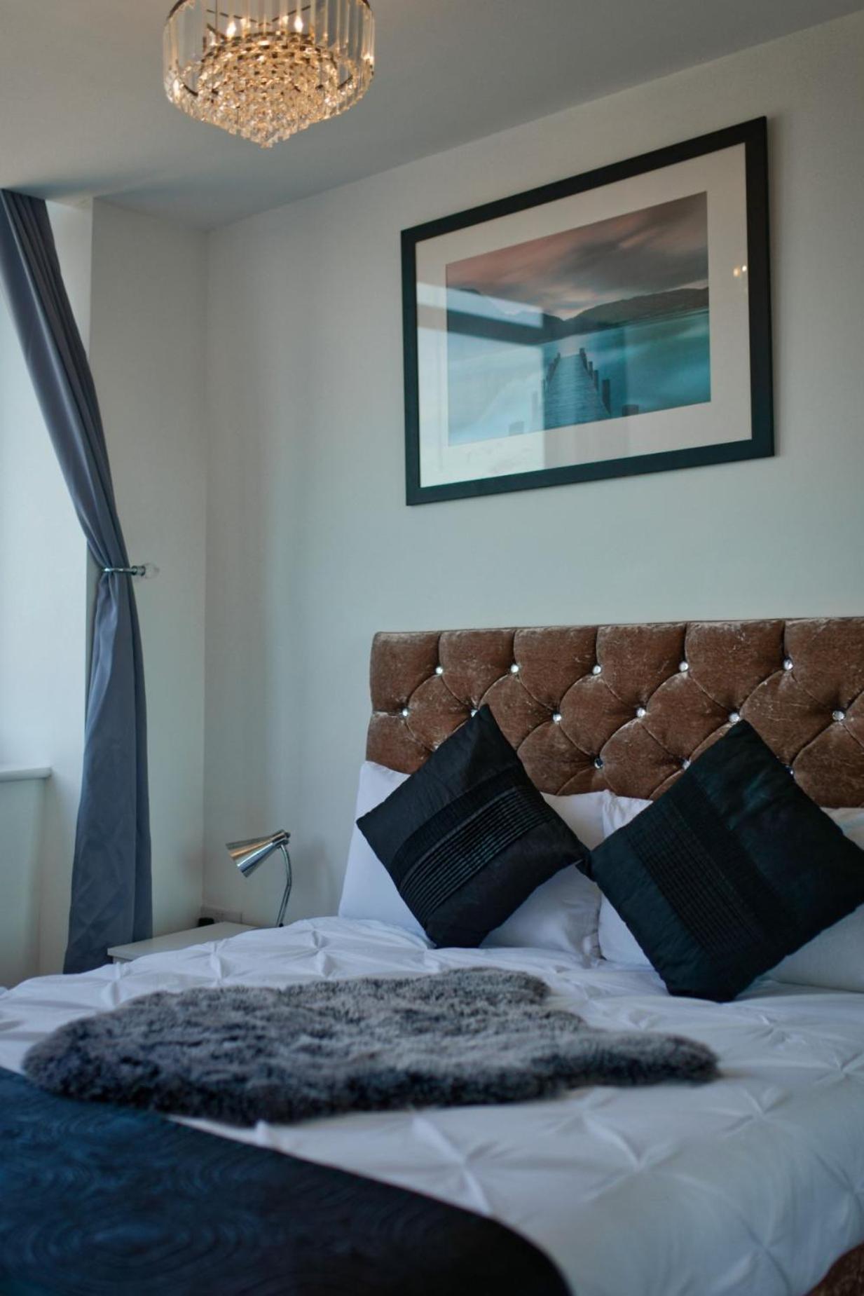 Sidemerseylivings - Central, Bright, And Convenient 2-Bedroom Apartment With Parking Liverpool Exterior photo