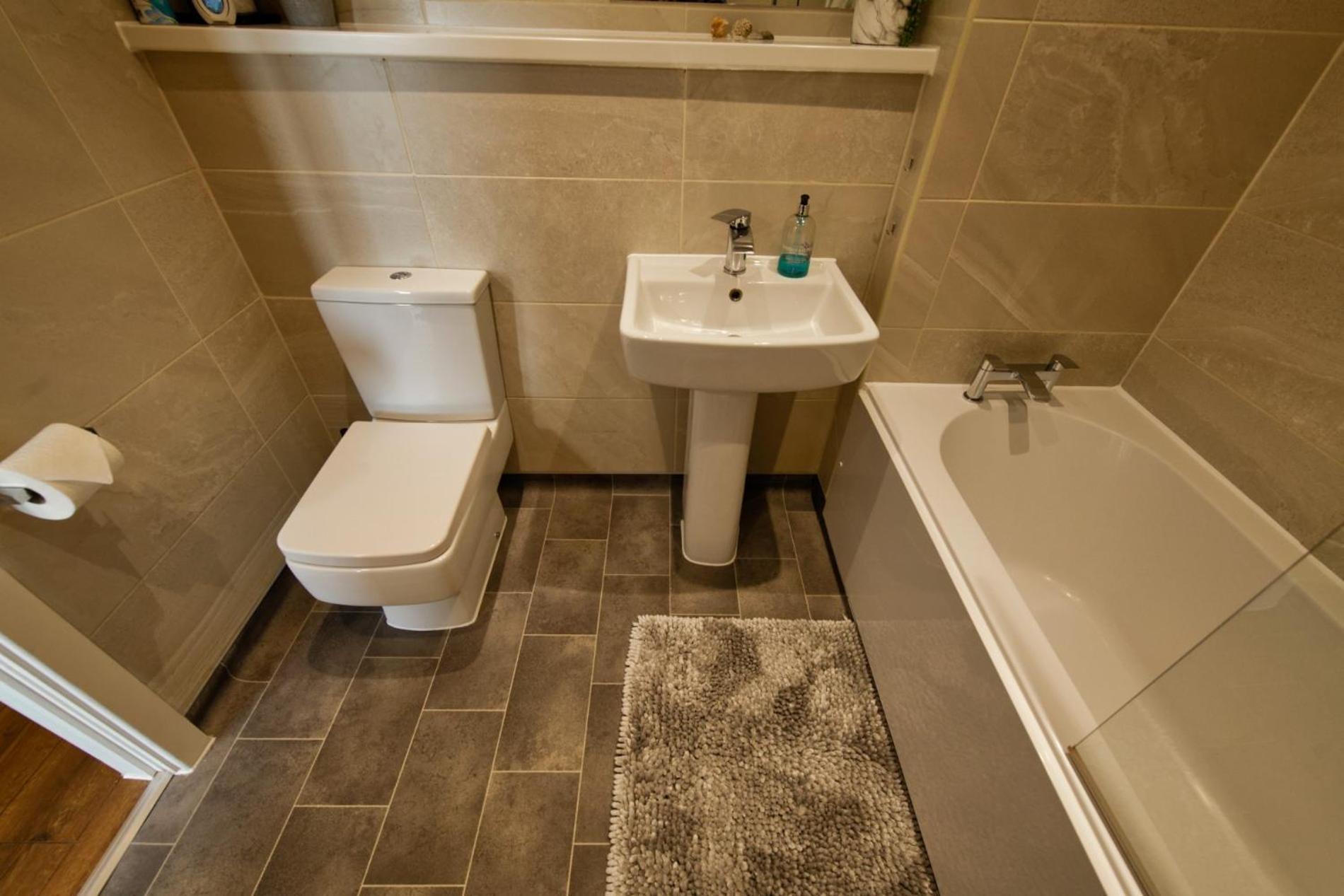 Sidemerseylivings - Central, Bright, And Convenient 2-Bedroom Apartment With Parking Liverpool Exterior photo